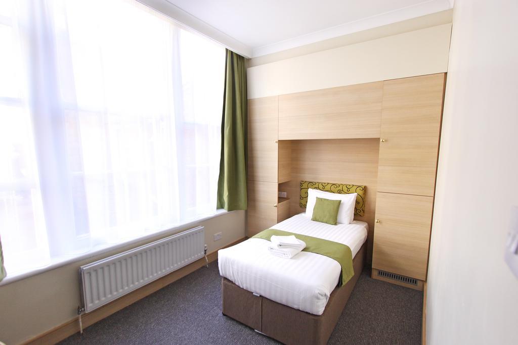 Surtees Hotel Newcastle upon Tyne Bagian luar foto