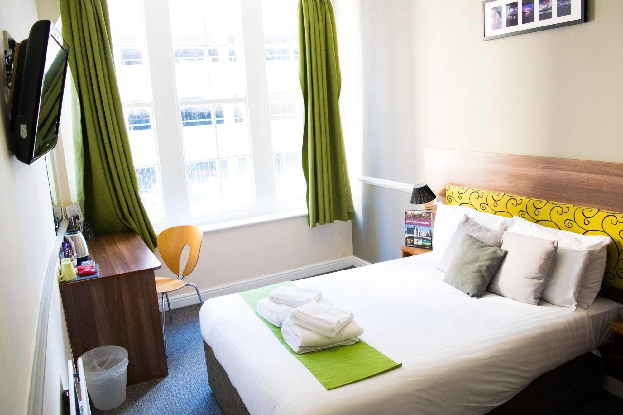 Surtees Hotel Newcastle upon Tyne Bagian luar foto